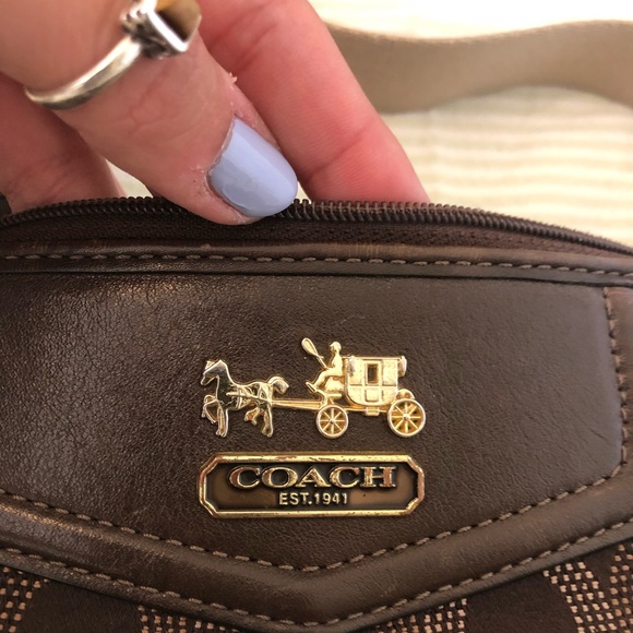 Coach Cross-Body Bag - Picture 2 of 4